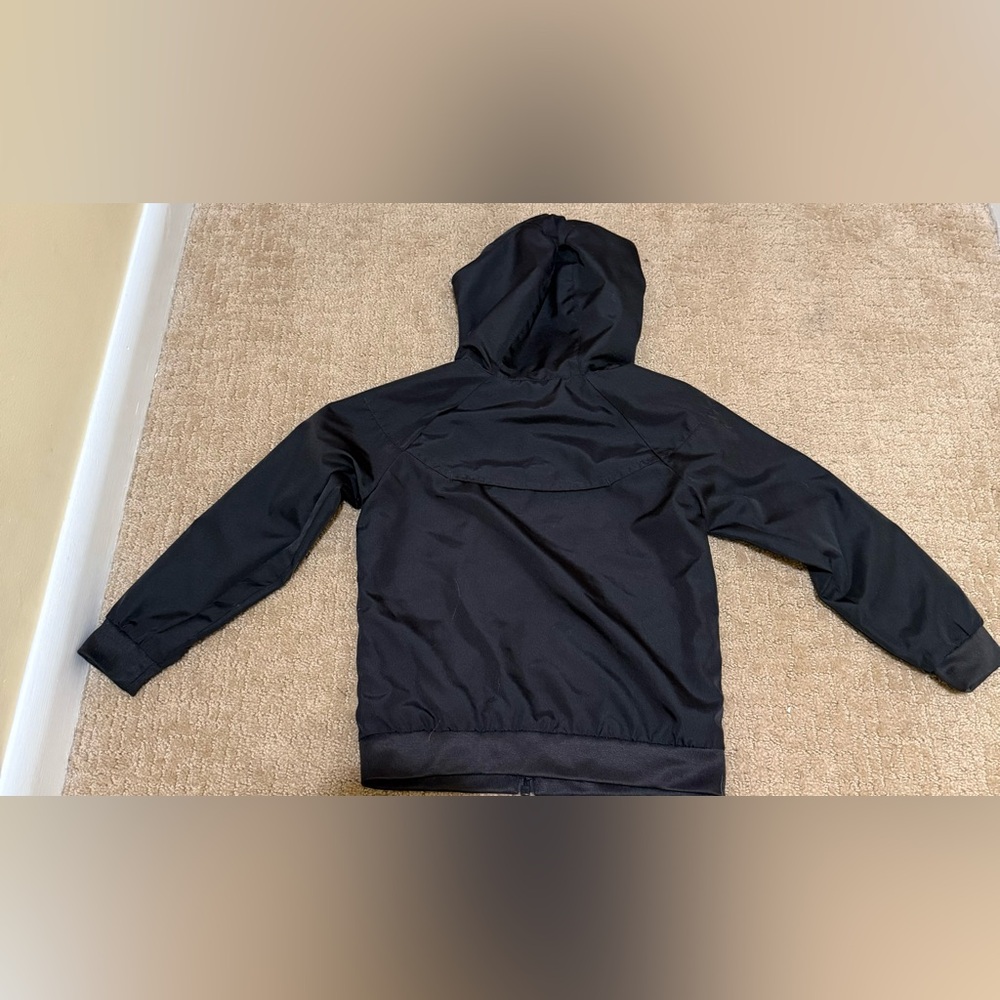 NWOT Boys Nike Black Full-Zip Windbreaker - Picture 3 of 3